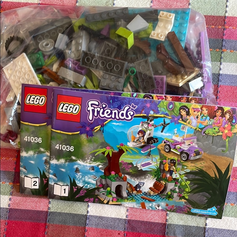 Lego Friends Jungle Bridge Rescue
